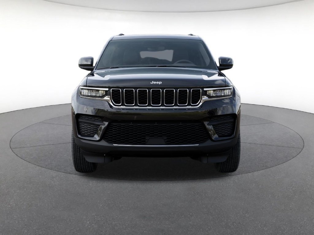 New 2027 Jeep Grand Cherokee Laredo X AWD/4WD image 7