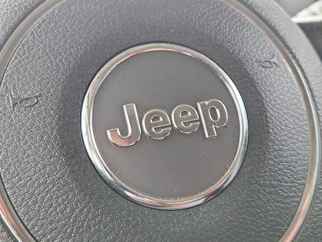 Used 2017 Jeep Patriot Latitude FWD image 29