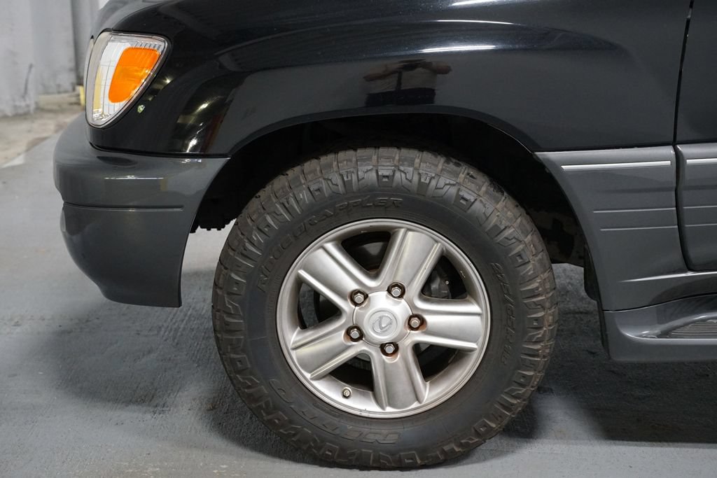 Used 2006 Lexus LX 470 4WD image 5