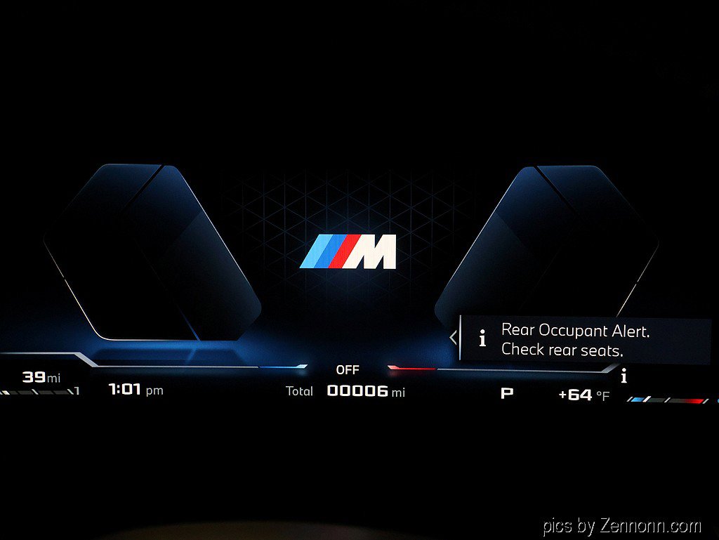 New 2026 BMW X1 M35i w/ Technology Package AWD/4WD image 17