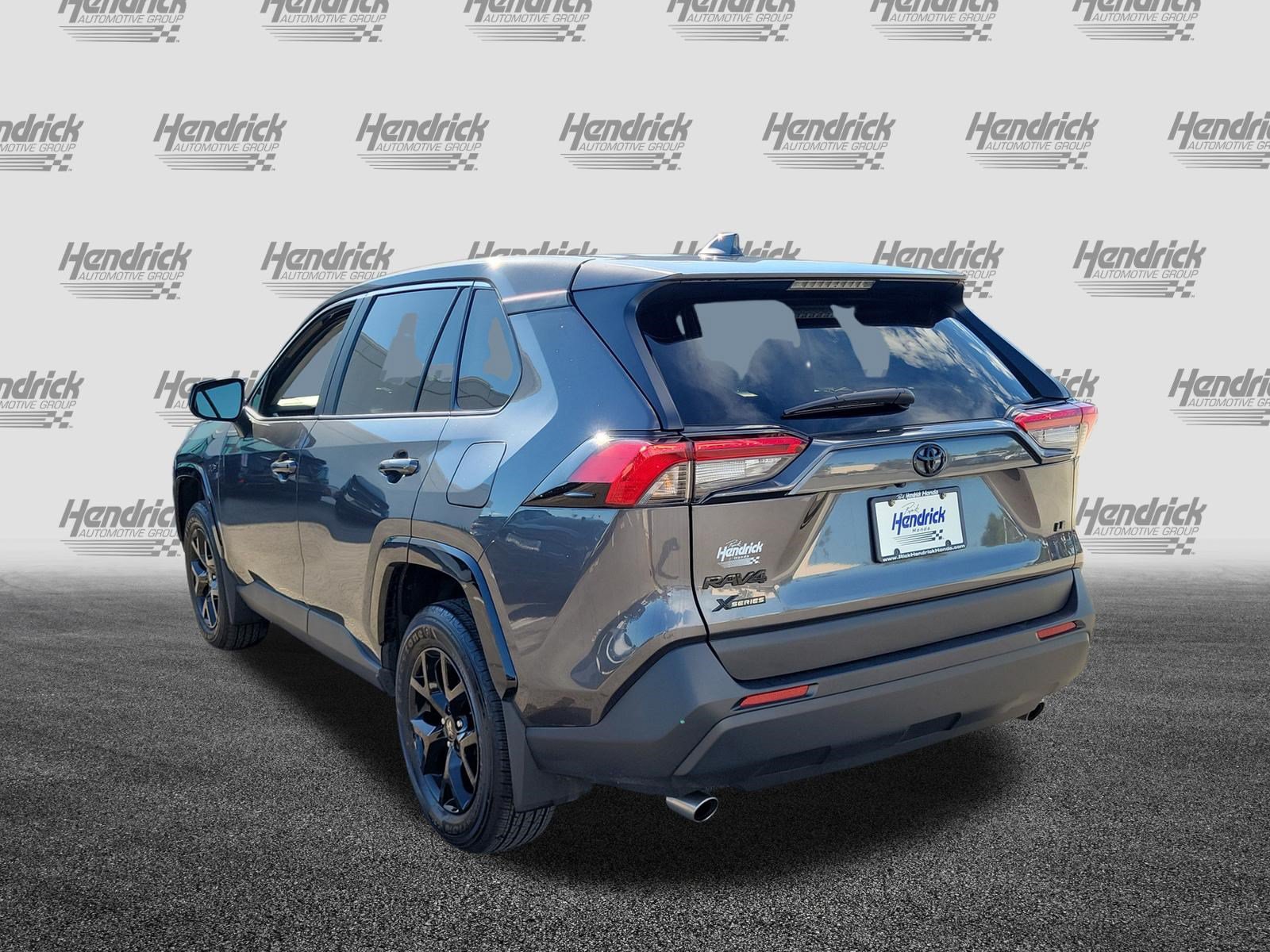 Used 2025 Toyota RAV4 LE FWD image 5