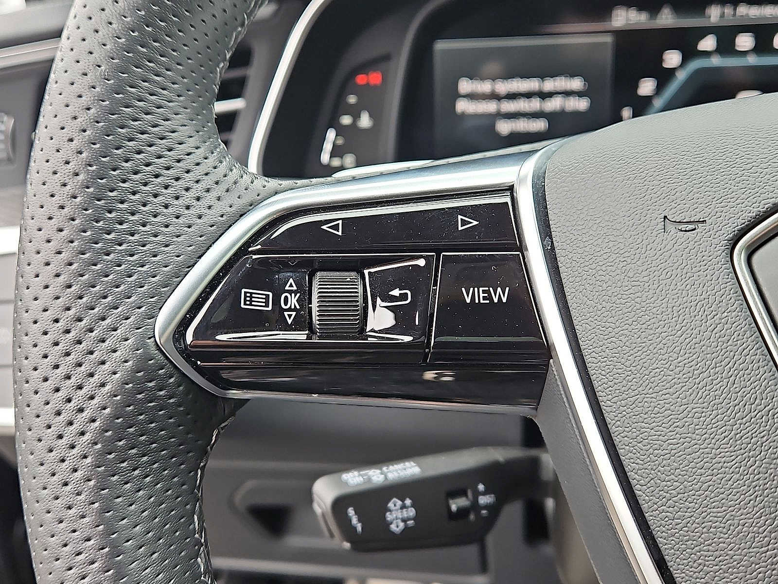 Used 2023 Audi S6 Premium Plus w/ Premium Plus Package image 17