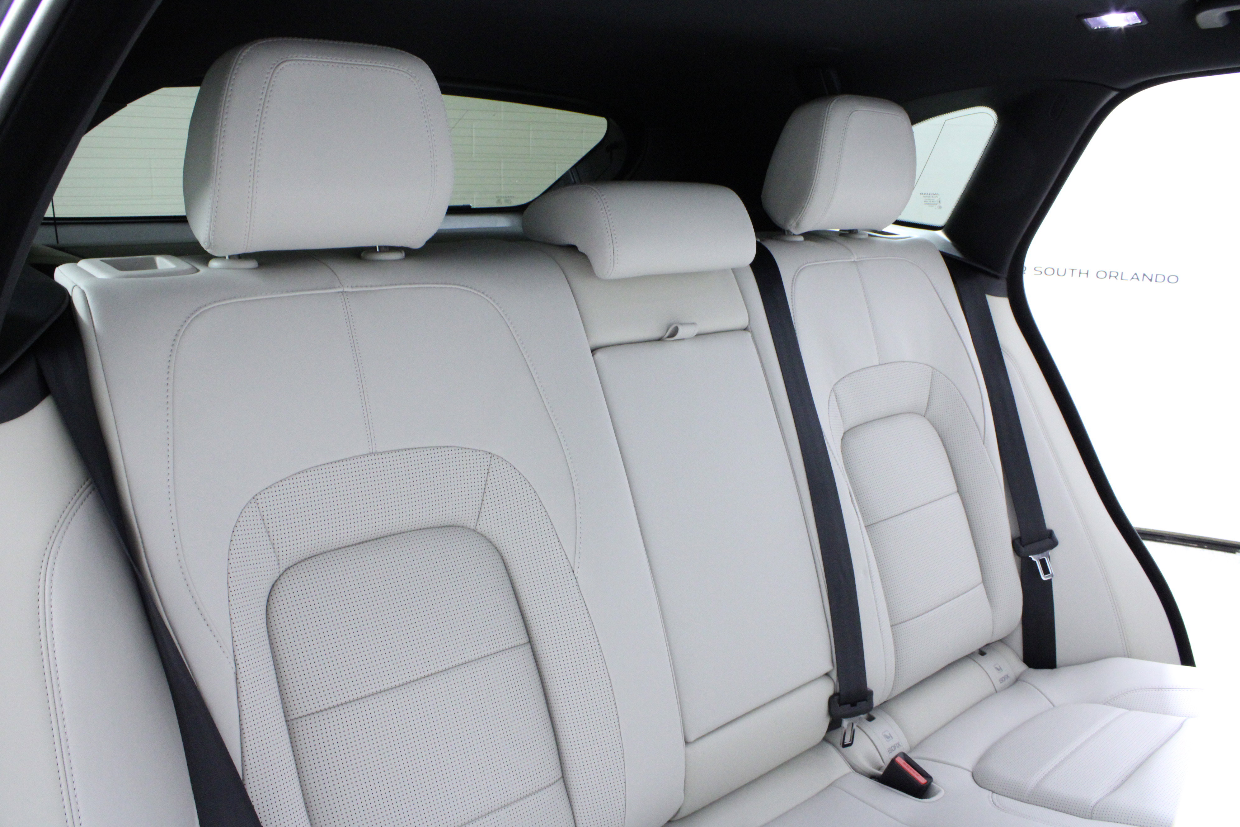 New 2026 Jaguar F-PACE R-Dynamic S image 12