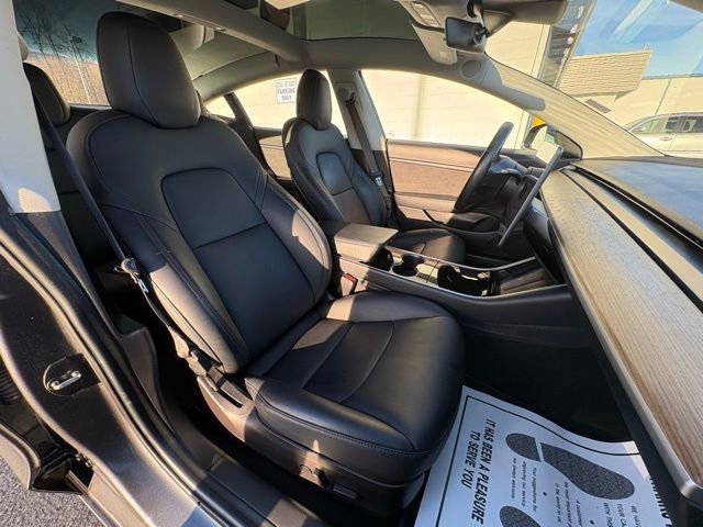 Used 2018 Tesla Model 3 Long Range image 27
