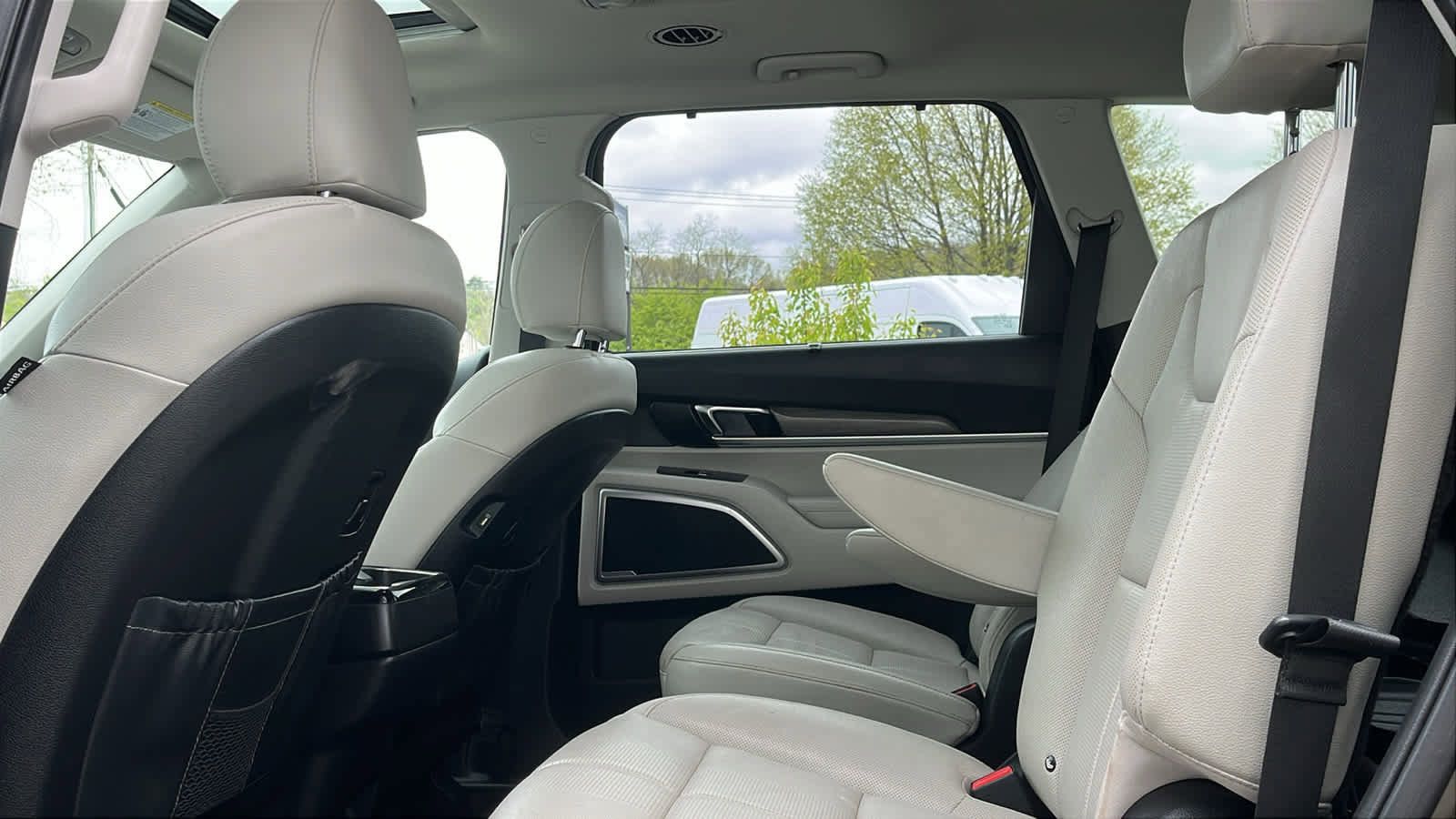 Used 2021 Kia Telluride EX w/ EX Premium Package AWD/4WD image 27