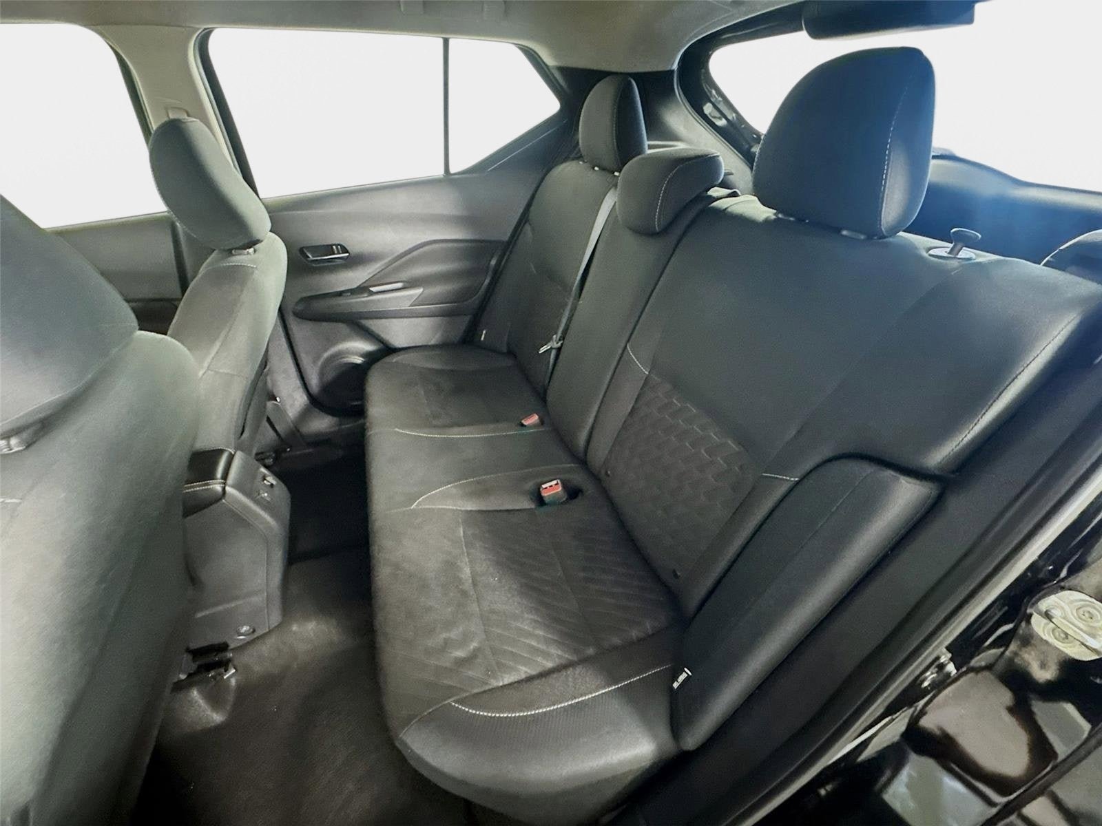 Certified 2021 Nissan Kicks SV FWD image 20