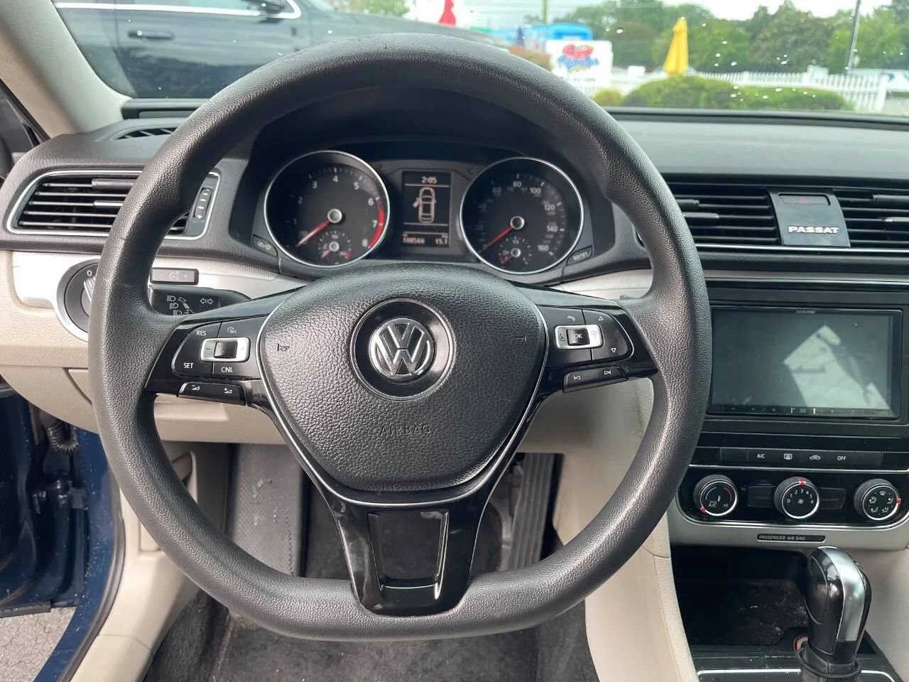 Used 2018 Volkswagen Passat 2.0T S w/ Driver Assistance Package FWD image 18