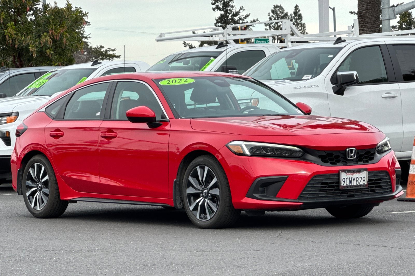 Used 2022 Honda Civic EX-L image 2
