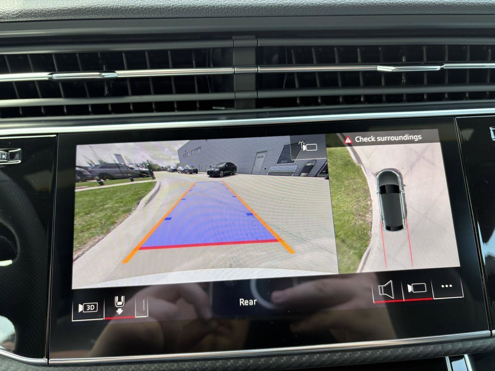 New 2026 Audi SQ8 Premium Plus image 16