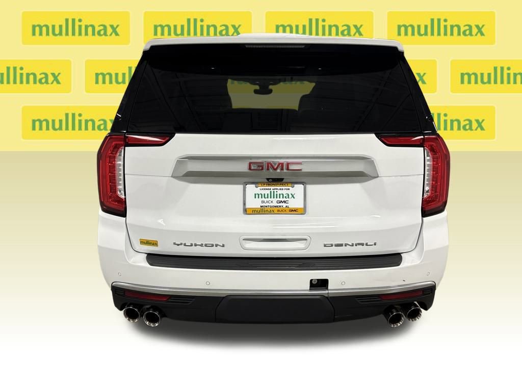 Used 2021 GMC Yukon Denali w/ Denali Premium Package image 18