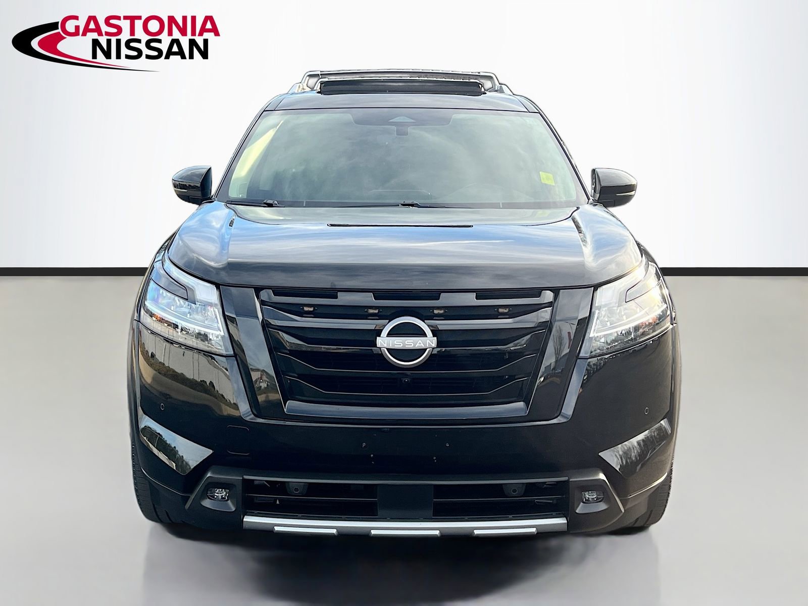 Used 2023 Nissan Pathfinder SL w/ SL Premium Package video 2