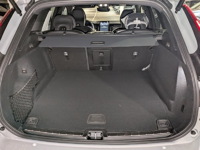 New 2026 Volvo XC60 T8 Ultra w/ Climate Package AWD/4WD image 27