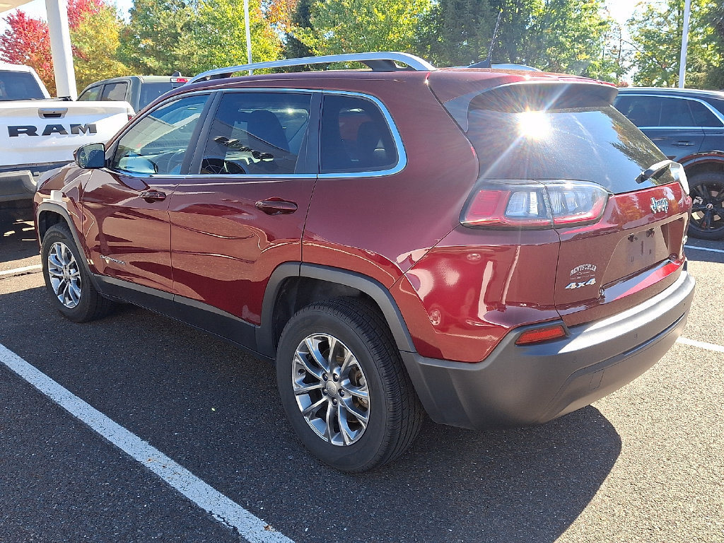 Used 2020 Jeep Cherokee Latitude Plus w/ Cold Weather Group AWD/4WD image 6