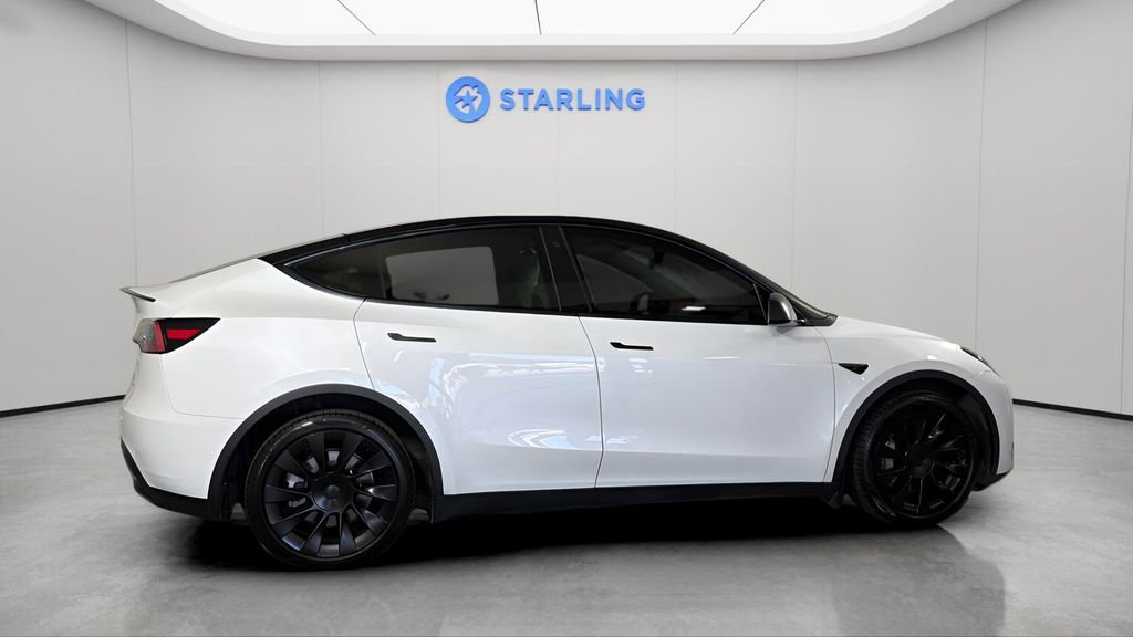 Used 2020 Tesla Model Y Long Range AWD/4WD image 11