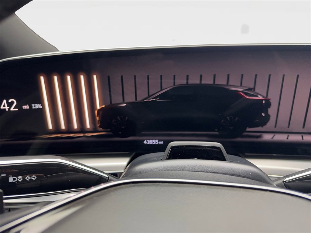 Used 2024 Cadillac Lyriq Luxury image 58