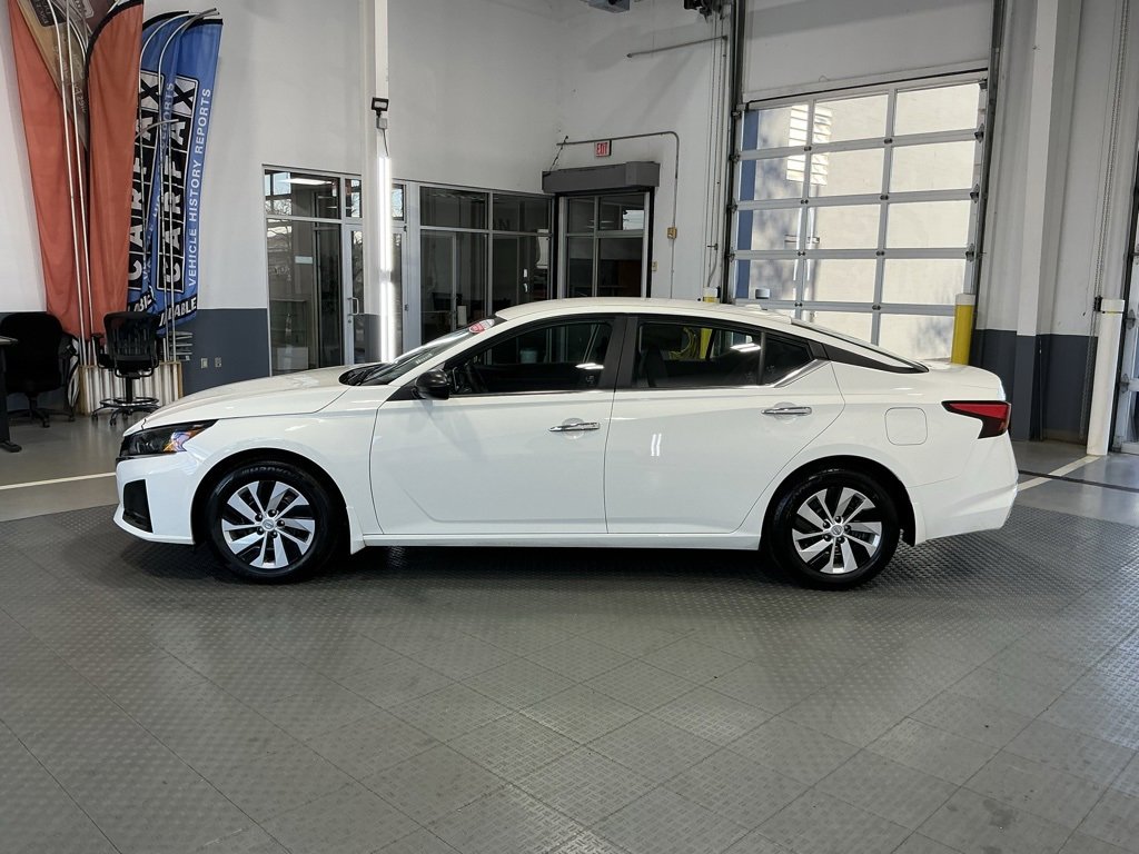 Used 2025 Nissan Altima 2.5 S image 33
