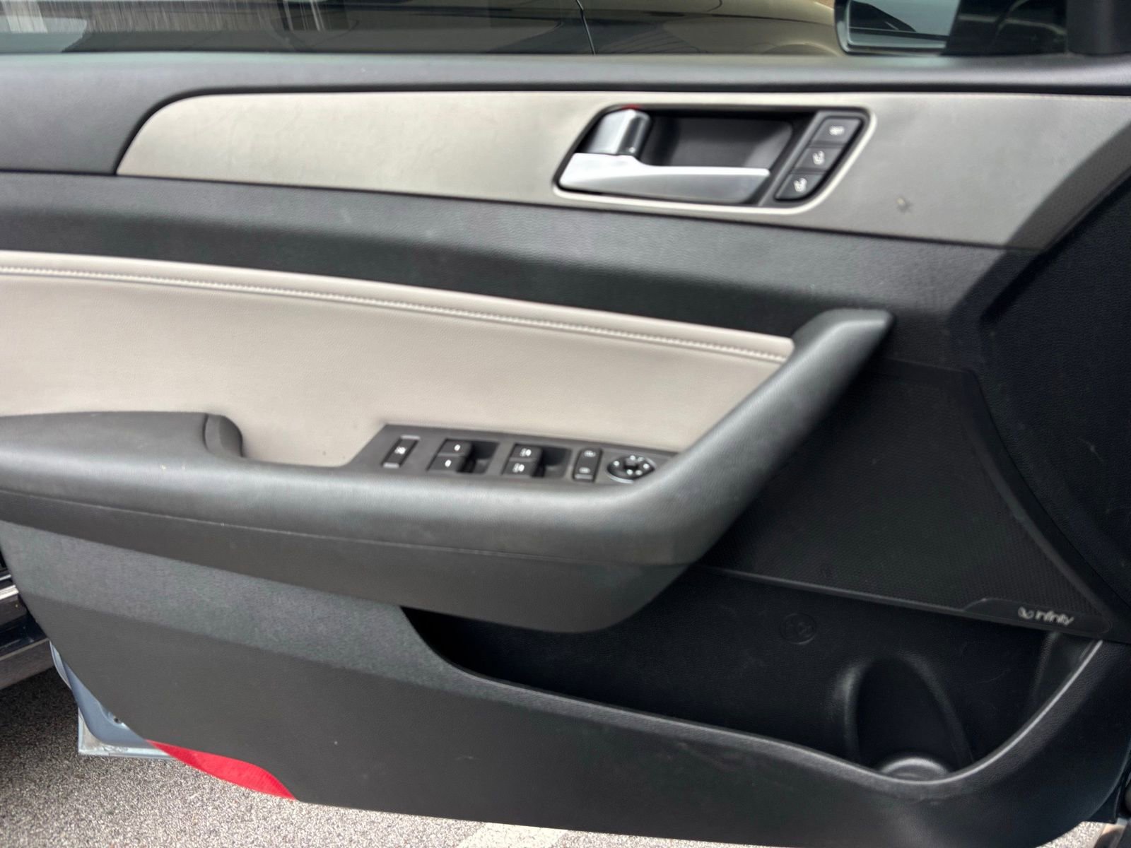 Used 2015 Hyundai Sonata Limited 2.0T FWD image 8