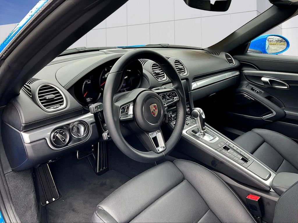 Used 2025 Porsche 718 Boxster GTS image 4