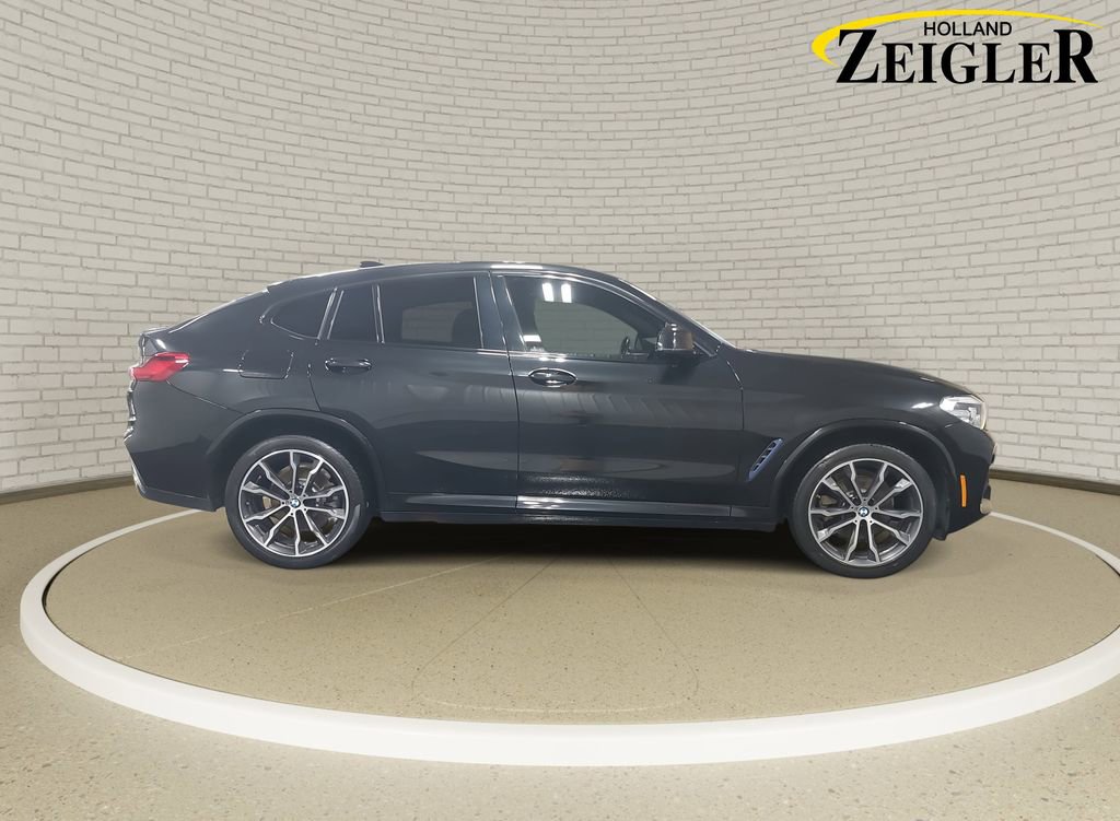 Used 2019 BMW X4 xDrive30i w/ M Sport Package 2 image 4