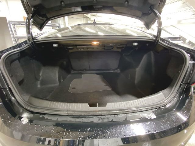 Used 2022 Chevrolet Malibu LT w/ Leather Package image 25