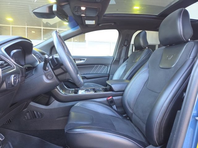 Used 2019 Ford Edge ST w/ Equipment Group 401A AWD/4WD image 27