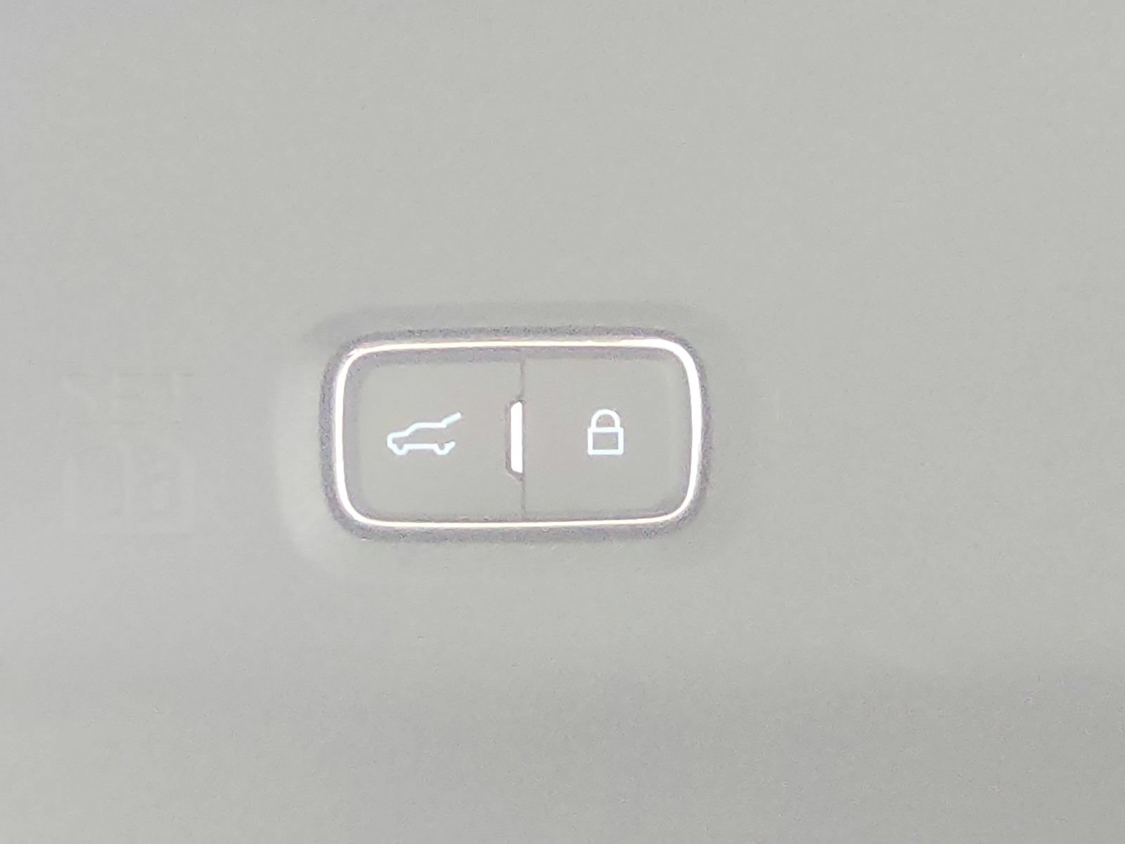 Used 2025 Ford Expedition Active AWD/4WD image 52