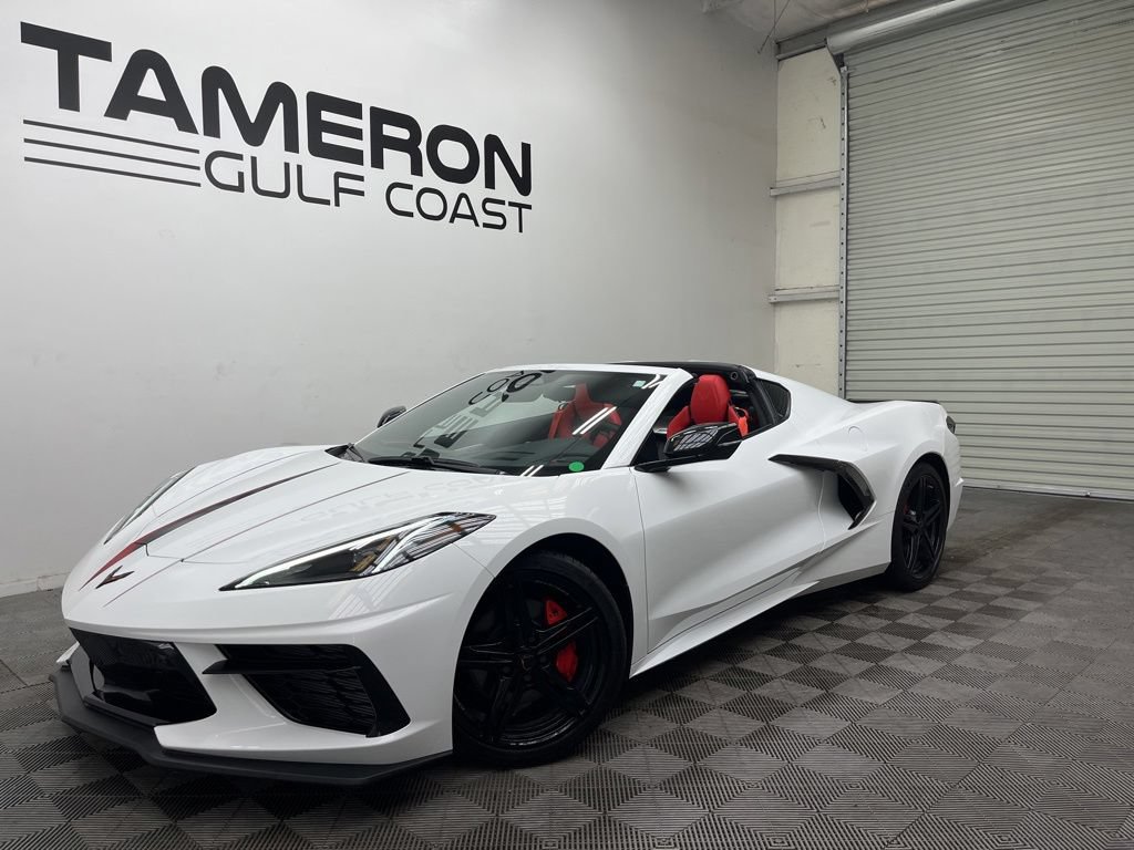 Used 2025 Chevrolet Corvette Stingray Preferred Cpe w/ Adrenaline Red Accent Package RWD image 2