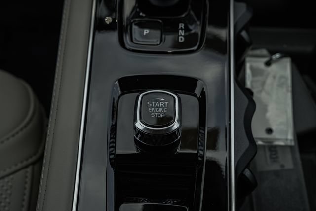 New 2026 Volvo XC90 T8 Core AWD/4WD image 25