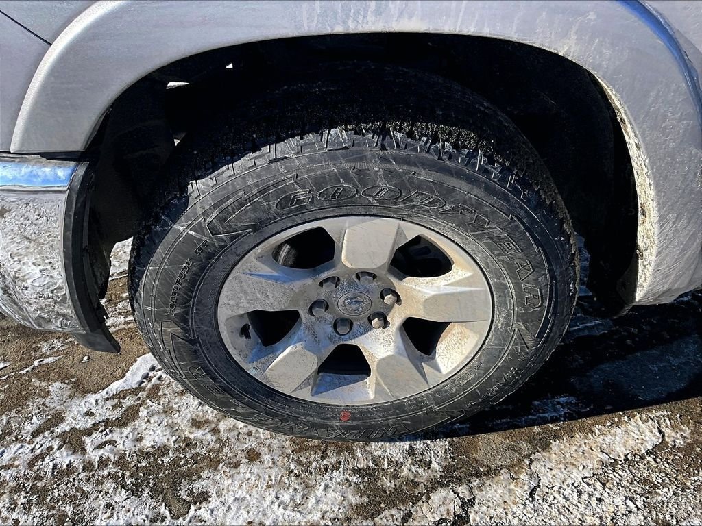 Used 2025 RAM 1500 Big Horn AWD/4WD image 7