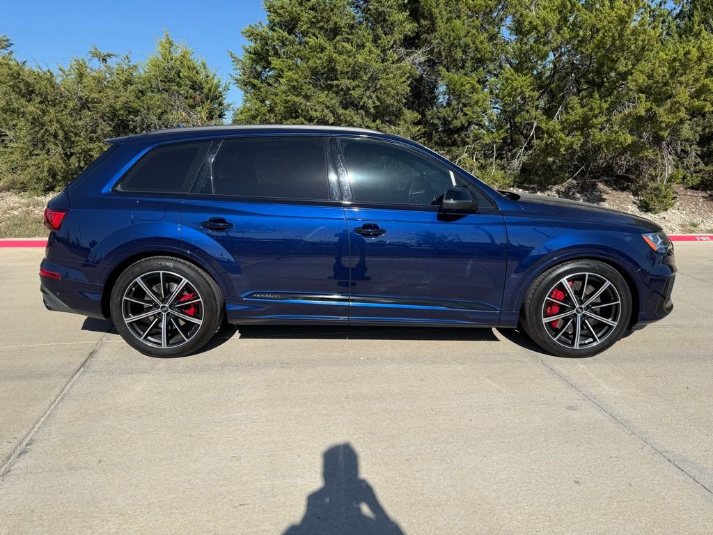 Used 2022 Audi SQ7 Prestige image 5