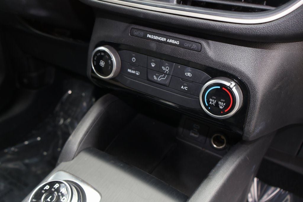 Used 2022 Ford Escape SE AWD/4WD image 12