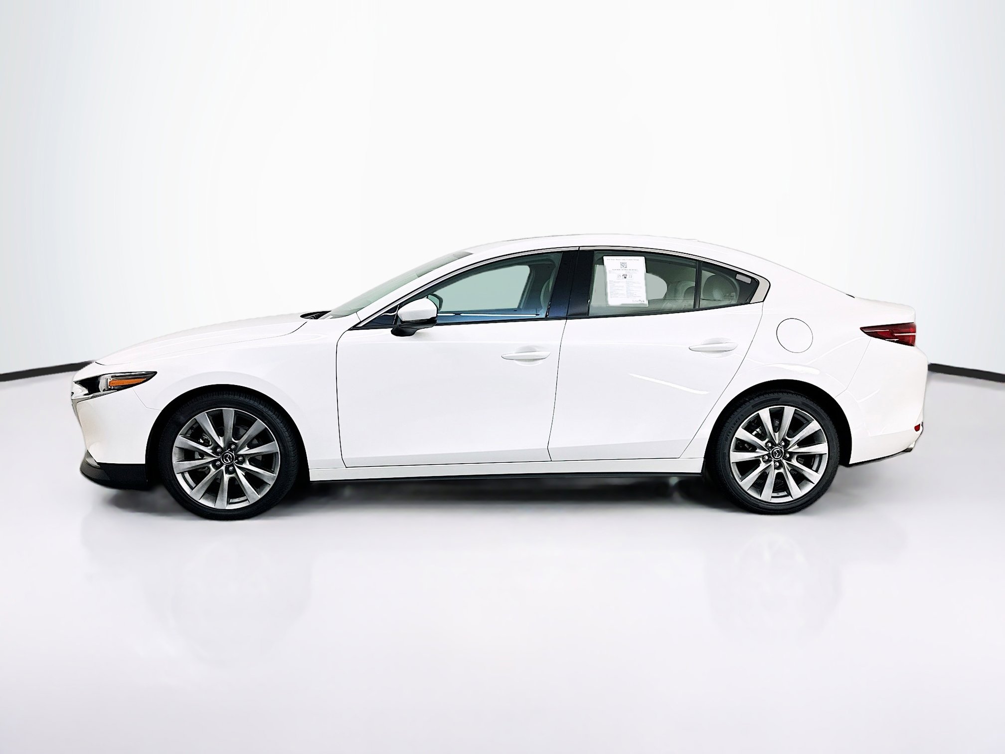 Used 2020 MAZDA MAZDA3 AWD Sedan w/ Premium Package image 4