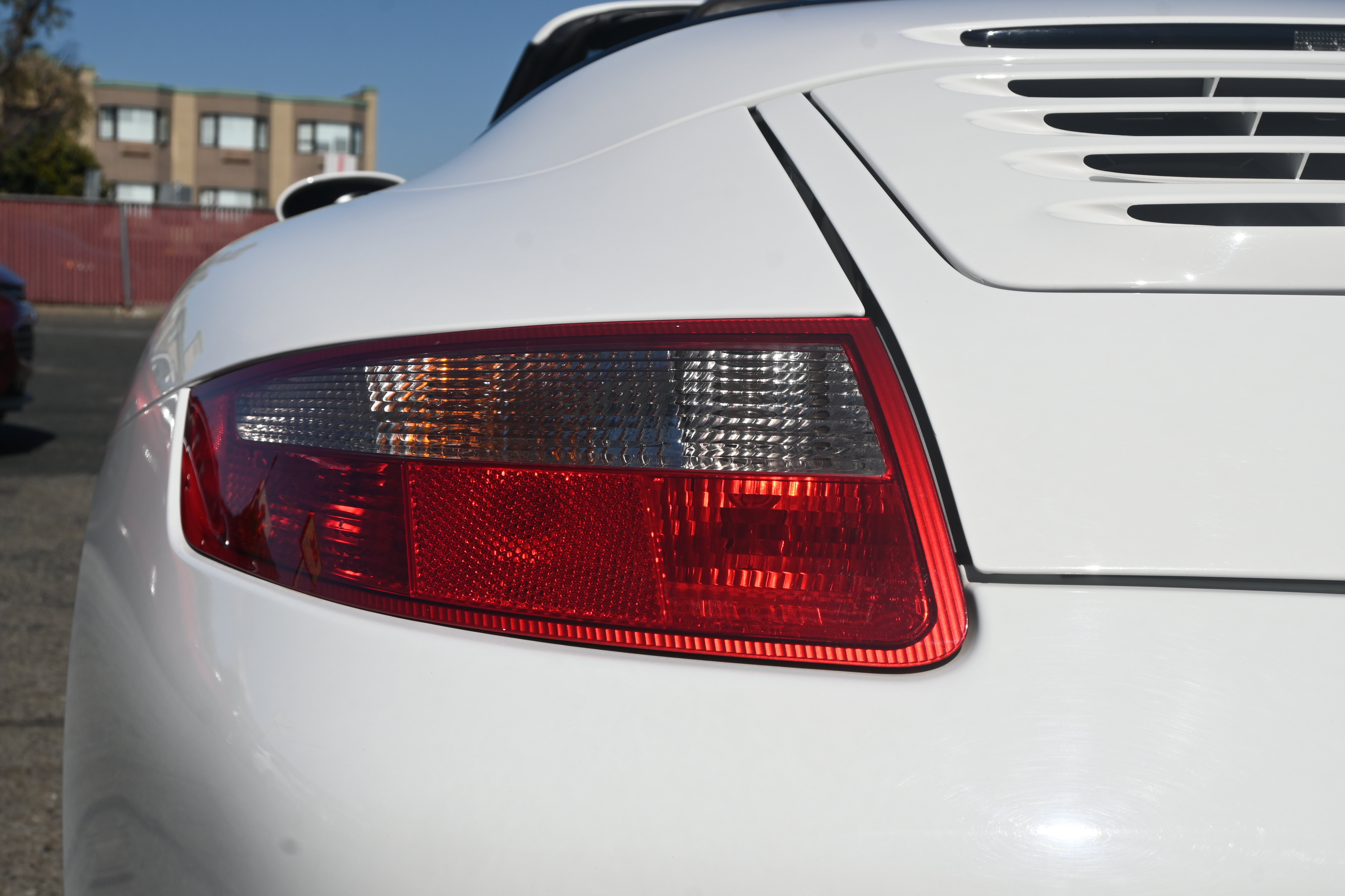 Used 2006 Porsche 911 Carrera S RWD image 33