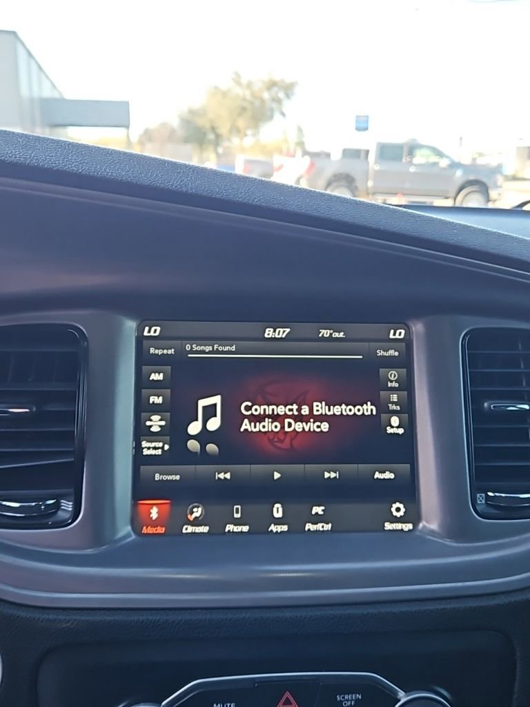 Used 2023 Dodge Charger SXT w/ Blacktop Package image 17