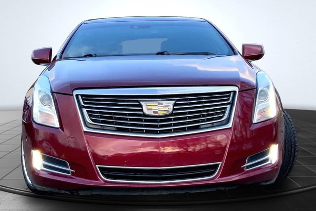 Used 2016 Cadillac XTS Platinum image 3