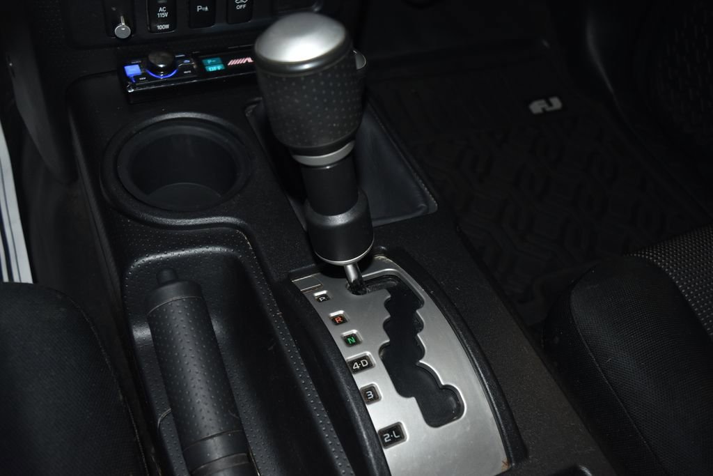 Used 2007 Toyota FJ Cruiser 4WD image 16