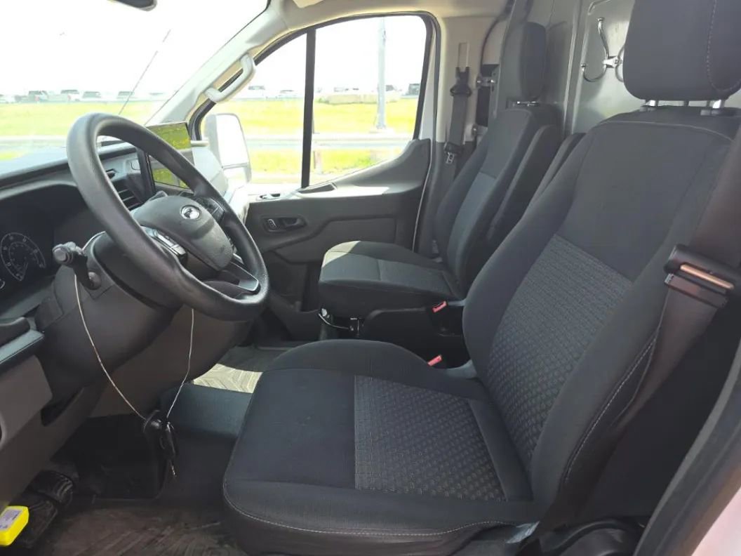 Used 2023 Ford Transit 150 148 Low Roof RWD image 7