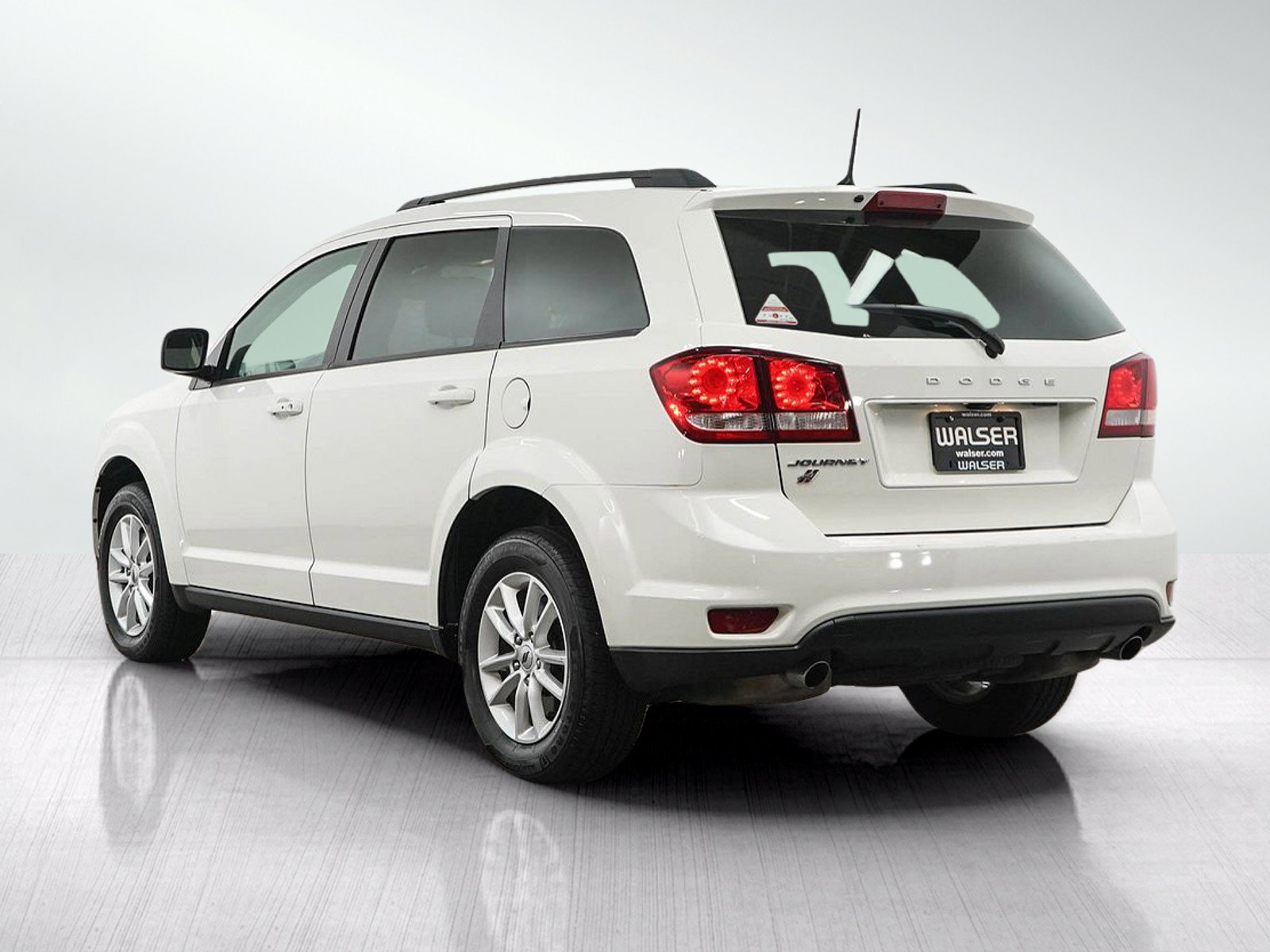 Used 2019 Dodge Journey SE AWD/4WD image 4