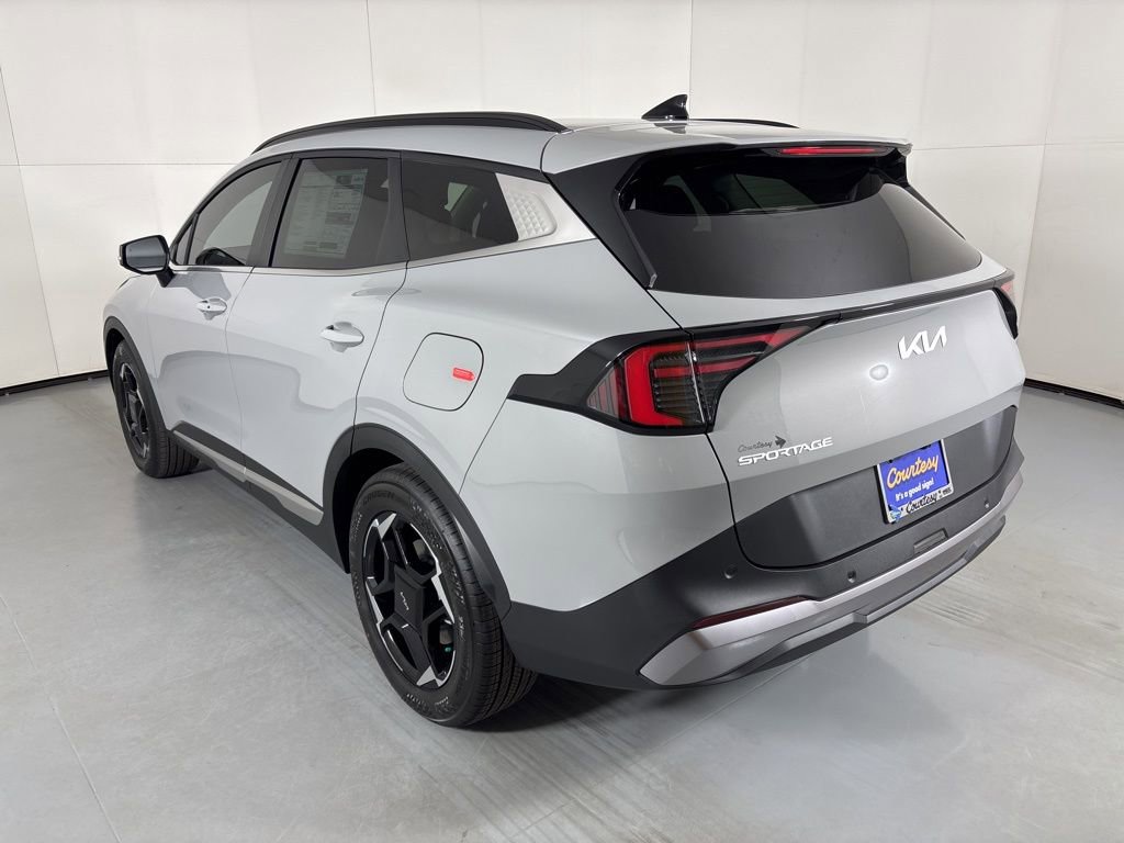 New 2026 Kia Sportage EX image 6