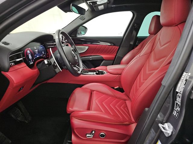 Used 2023 Maserati Grecale Modena AWD/4WD image 8