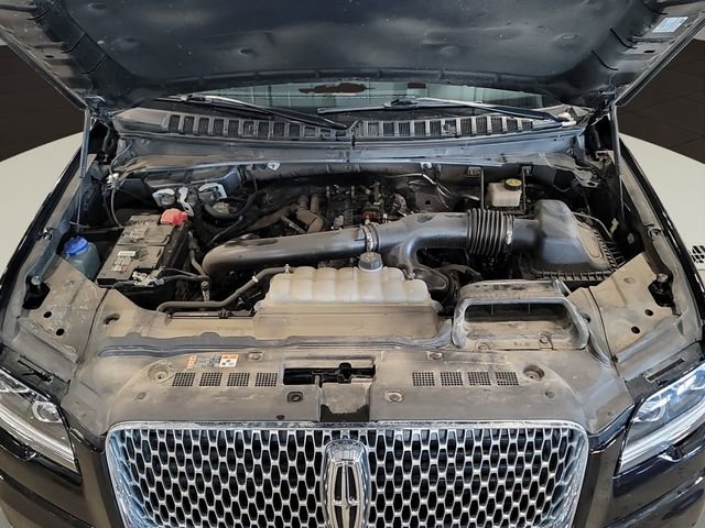 Used 2024 Lincoln Navigator Reserve image 34