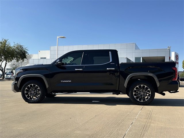 Used 2023 Toyota Tundra Limited image 2