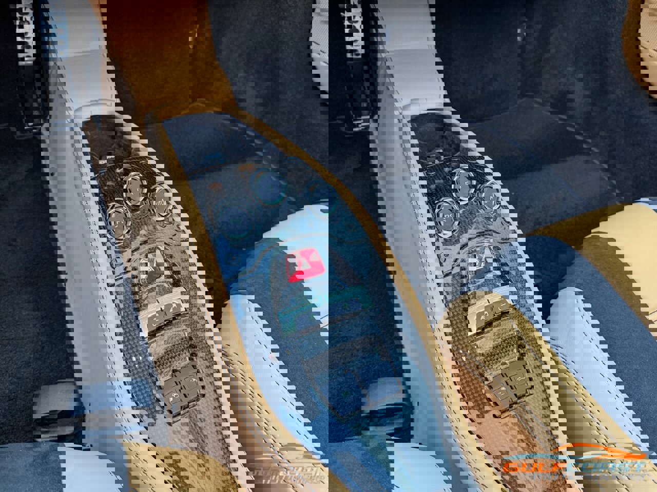 Used 2014 Ferrari 458 Spider image 18