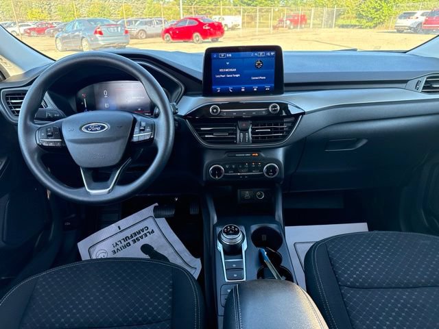 Certified 2025 Ford Escape Active FWD image 13