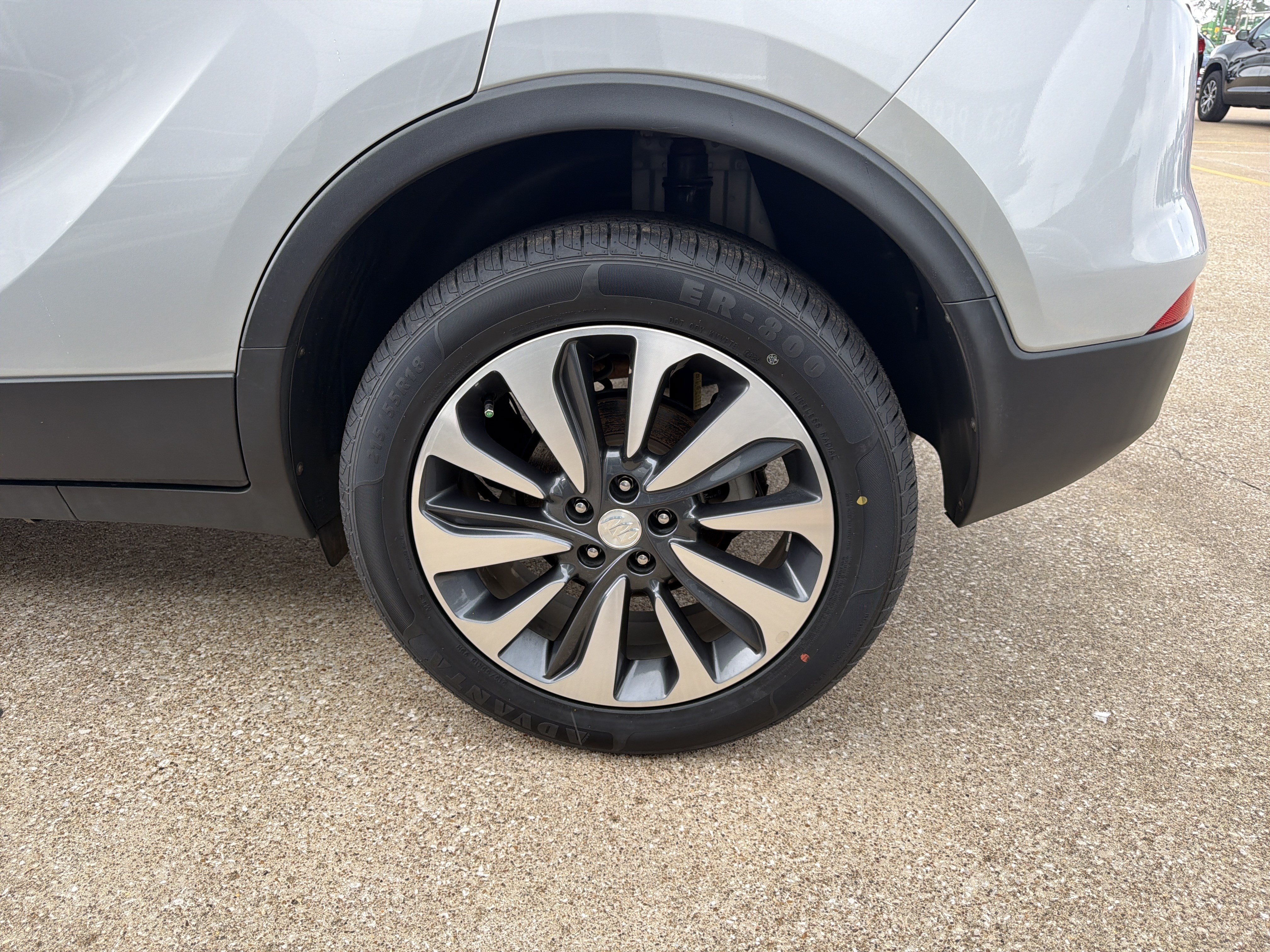 Used 2021 Buick Encore Preferred w/ Safety Package FWD image 31