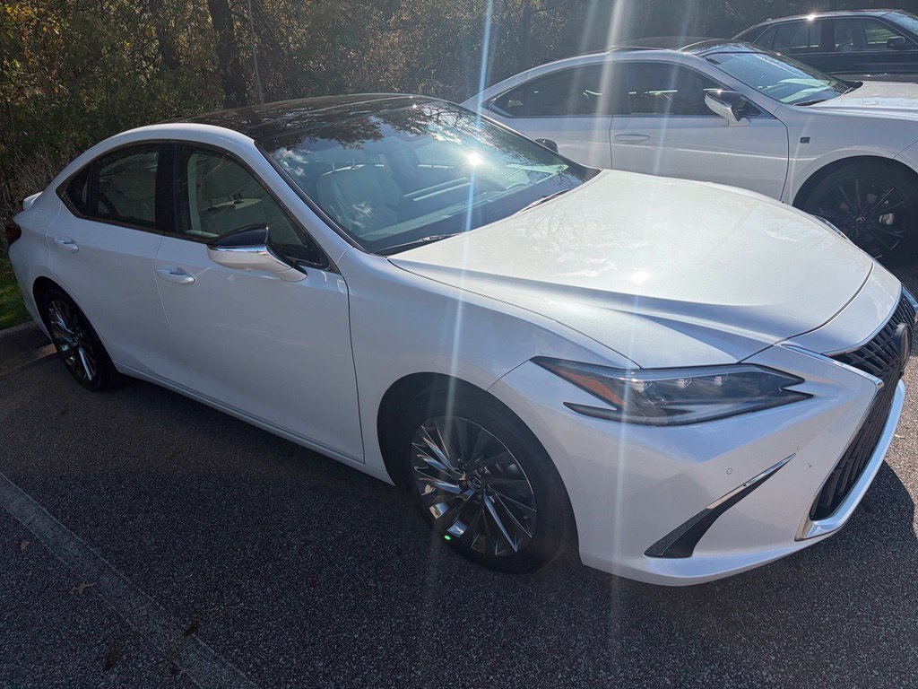 Used 2024 Lexus ES 350 Ultra Luxury w/ Accessory Package (Z1) FWD image 3