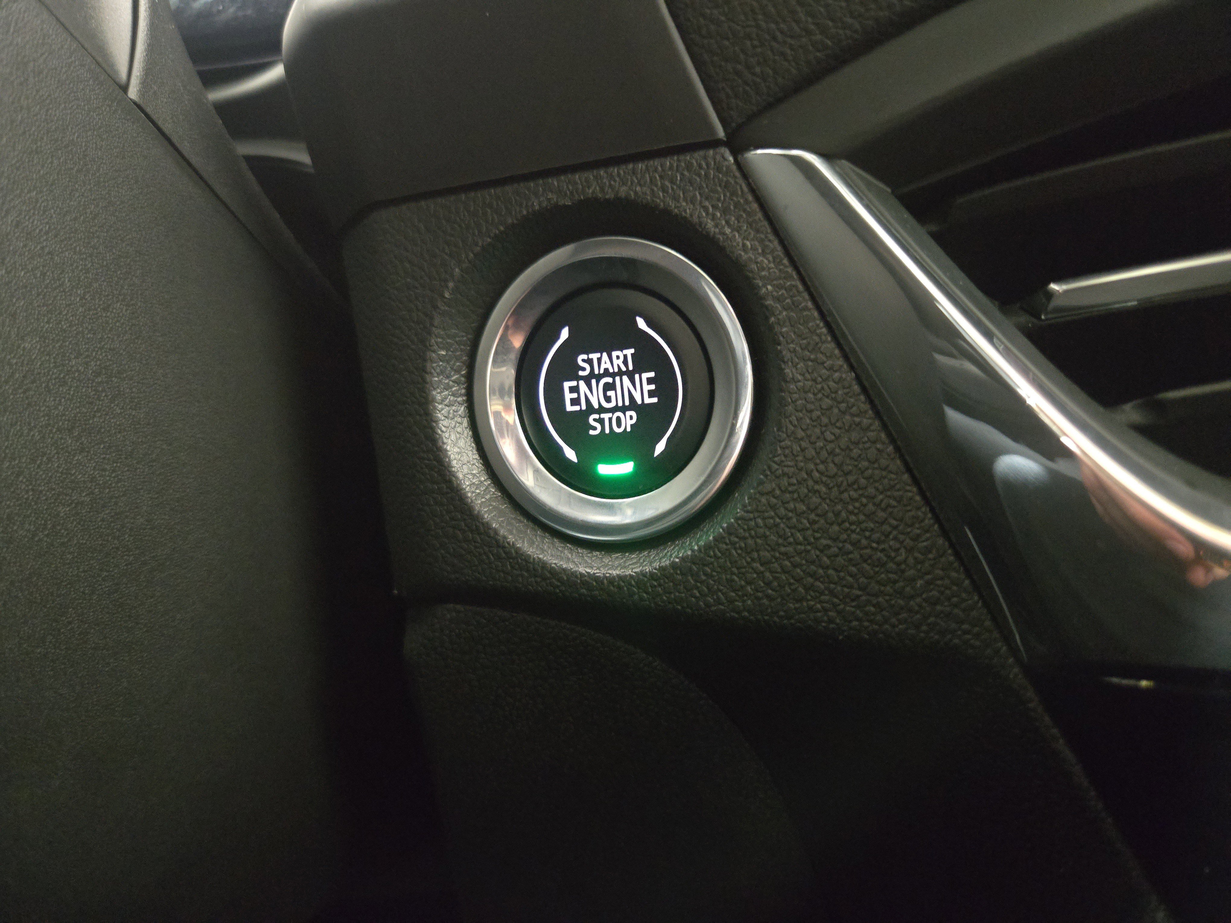 Certified 2026 Buick Encore GX Sport Touring w/ Comfort Package image 24