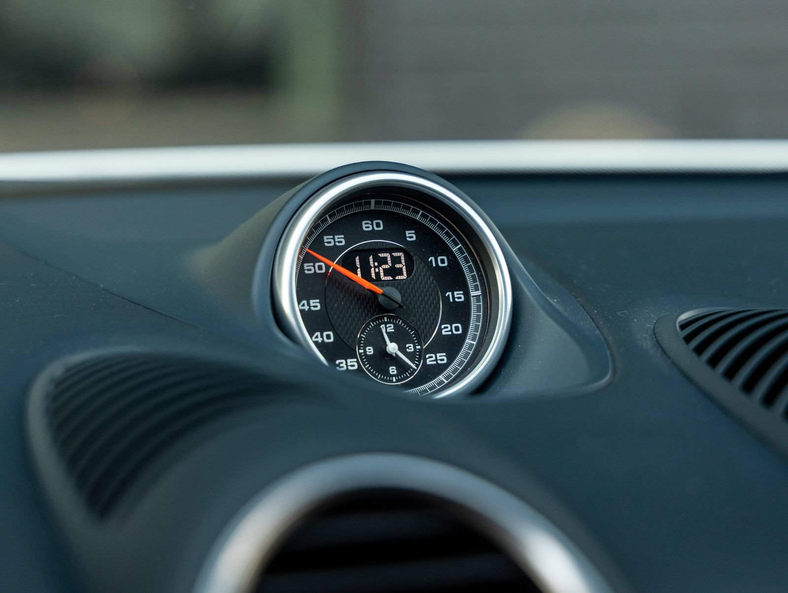 Certified 2024 Porsche 718 Cayman RWD image 28