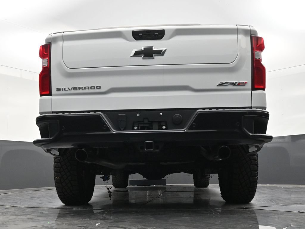 Used 2025 Chevrolet Silverado 1500 ZR2 w/ Technology Package AWD/4WD image 23
