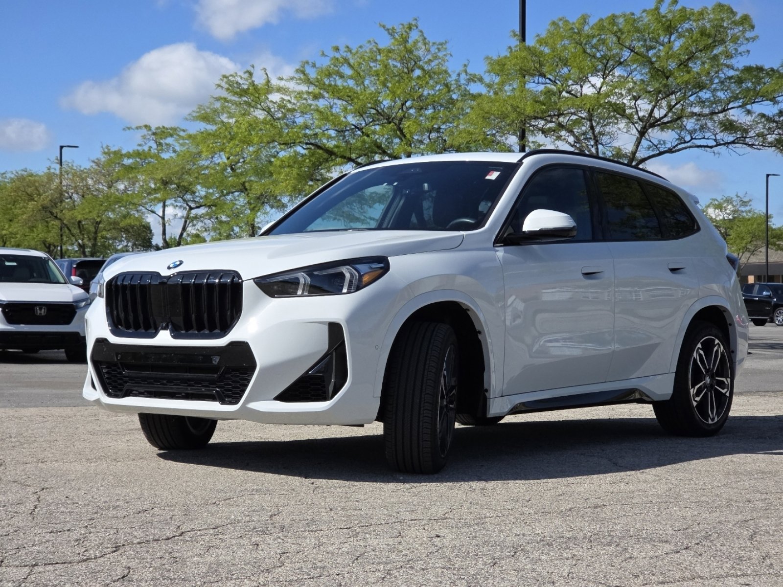 Used 2025 BMW X1 xDrive28i w/ Premium Package AWD/4WD image 21